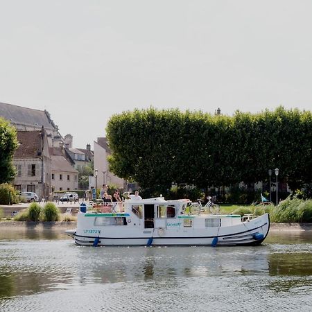 Duplex De Charmes N°1 Auxerre. Apartment Bagian luar foto