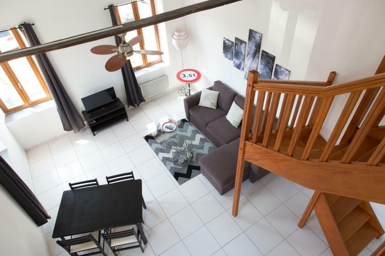 Duplex De Charmes N°1 Auxerre. Apartment Bagian luar foto